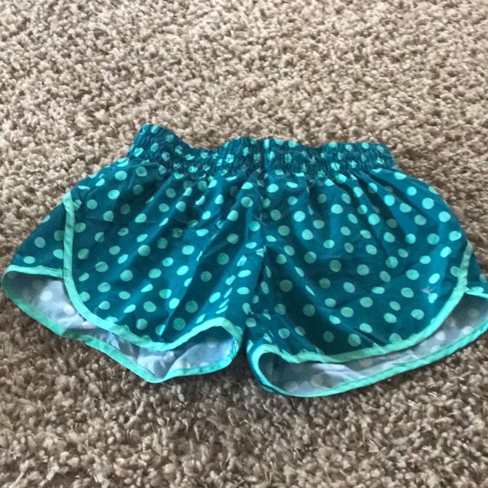 Polkadot shorts